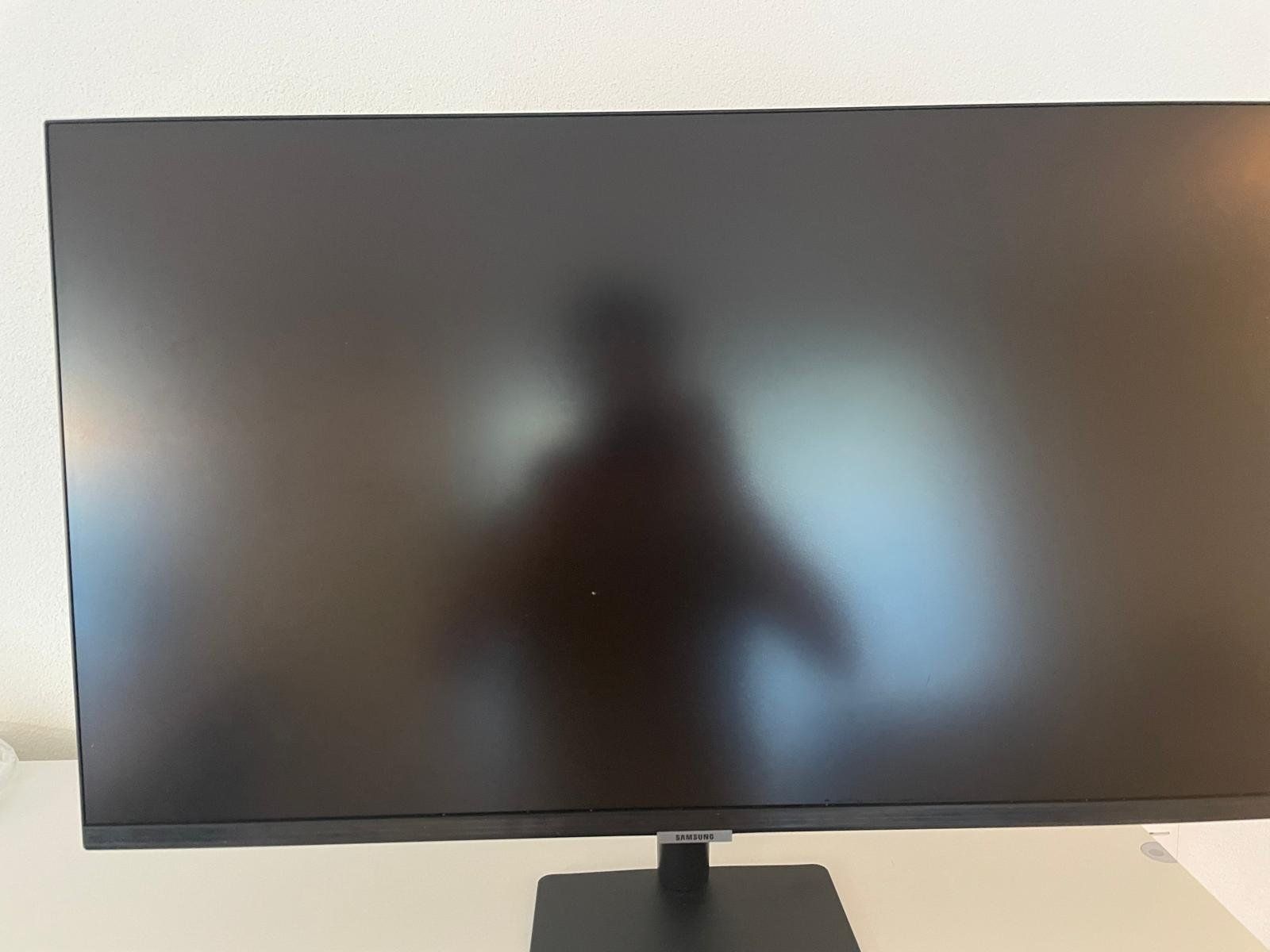 Samsung Fernseher: TV Samsung S32AM700UR – Gebraucht aus Buchrain von cel_c7zg 1