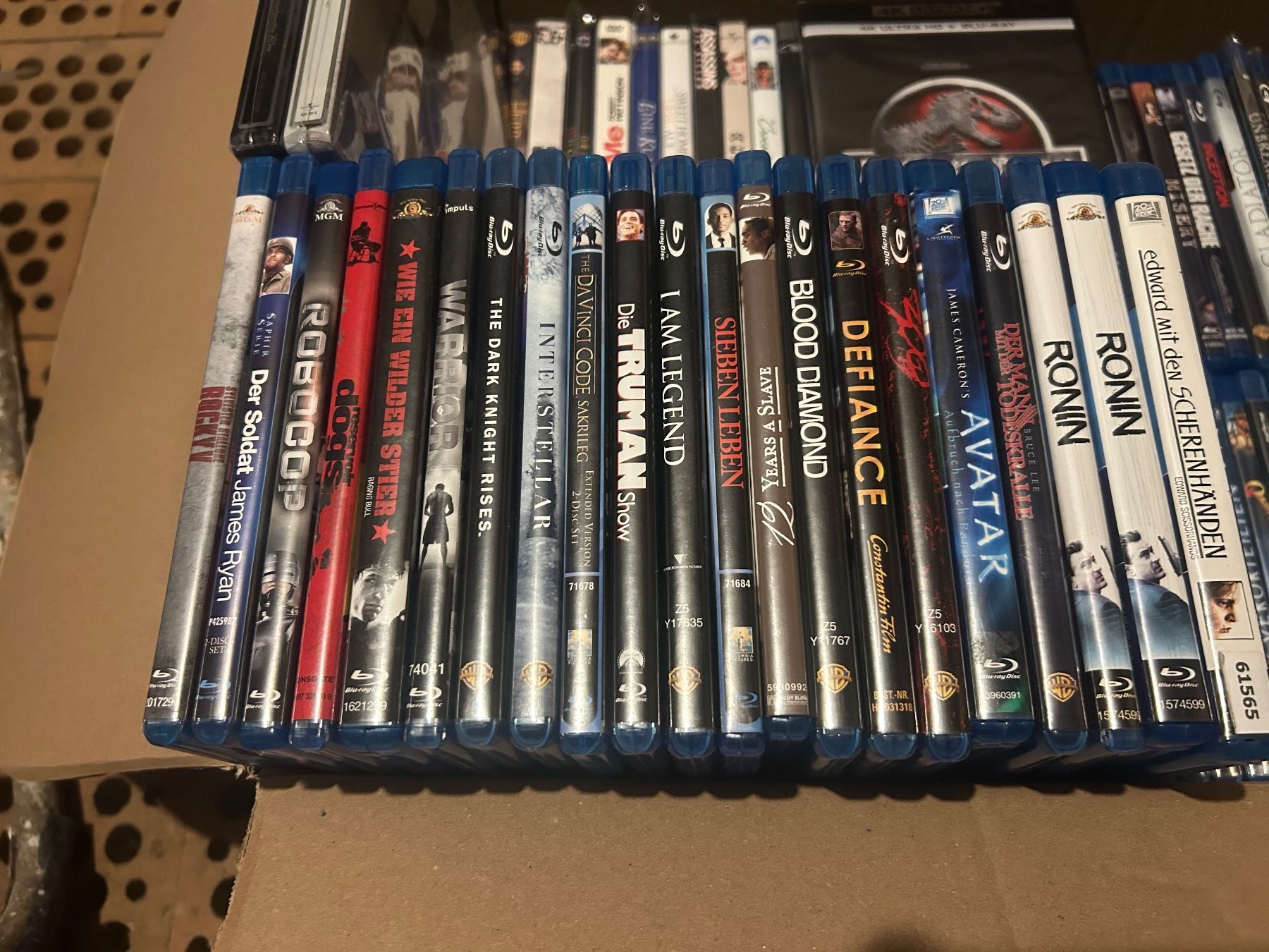 Tutti i DVDs: Grosse Bluray DVD 4K Sammlung – Usato da Matten b. Interl venduto da Marionwenger 4