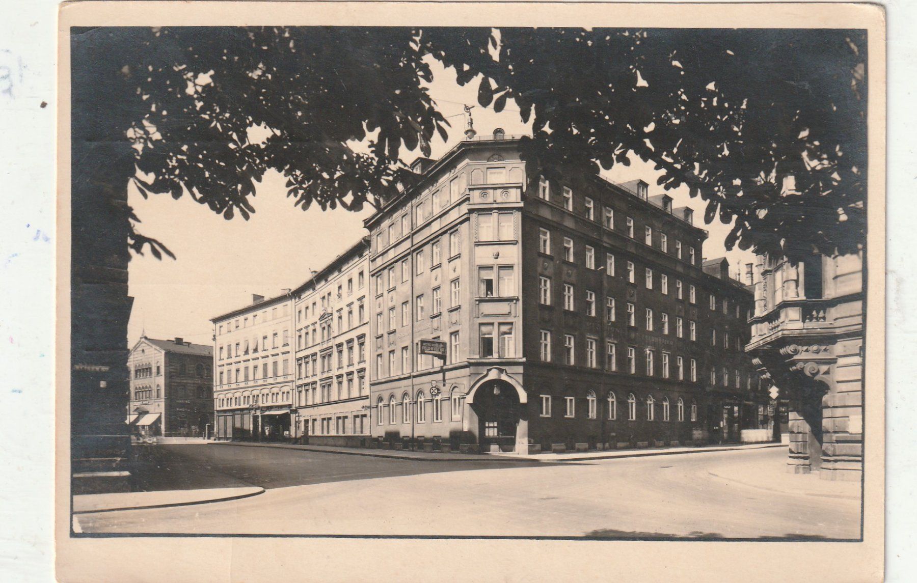 Cartoline postali: München Hotel – Usato da Lumbrein venduto da made02