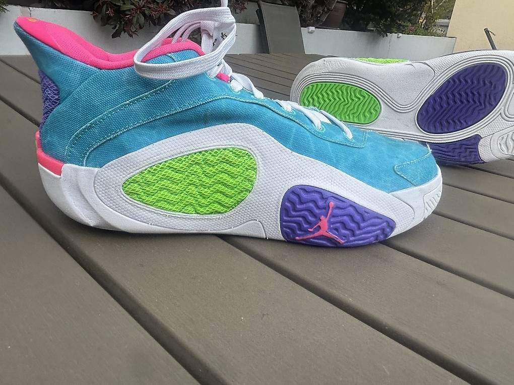 Scarpe da uomo: Nike Air Jordan TATUM 2 Gr. 38 – Usato da Benglen venduto da Ninenina35