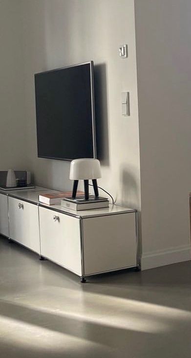 USM Mobili TV: USM LOWBOARD WEISS – Usato da Opfikon venduto da lula21 2