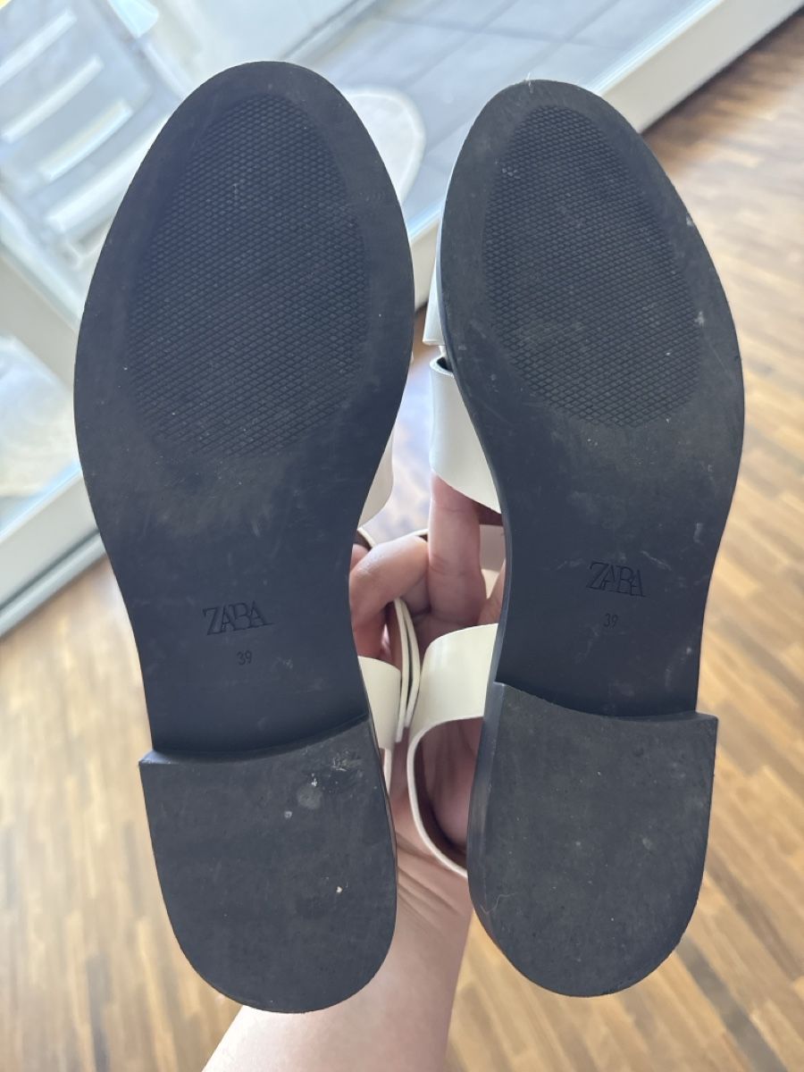 Zara Damenschuhe: Zara sandalen- worn 1 time. Size 39 – Neu (gemäss Beschreibung) aus Zürich von lar_8826 2