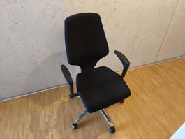 Bürostuhl Giroflex 64-7578 mit Armlehnen