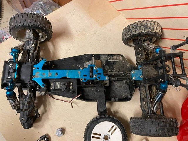 RC Kits de montage: RC Buggy 1:8 – Défectueux à Rudolfstetten par Rrst1968 3