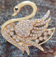 Vintage Schwan Brosche, goldfarbig mit Strass-Steinchen