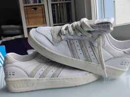 ADIDAS RIVALRY LOW full leather sneaker NEW US 11.5 / EUR 46
