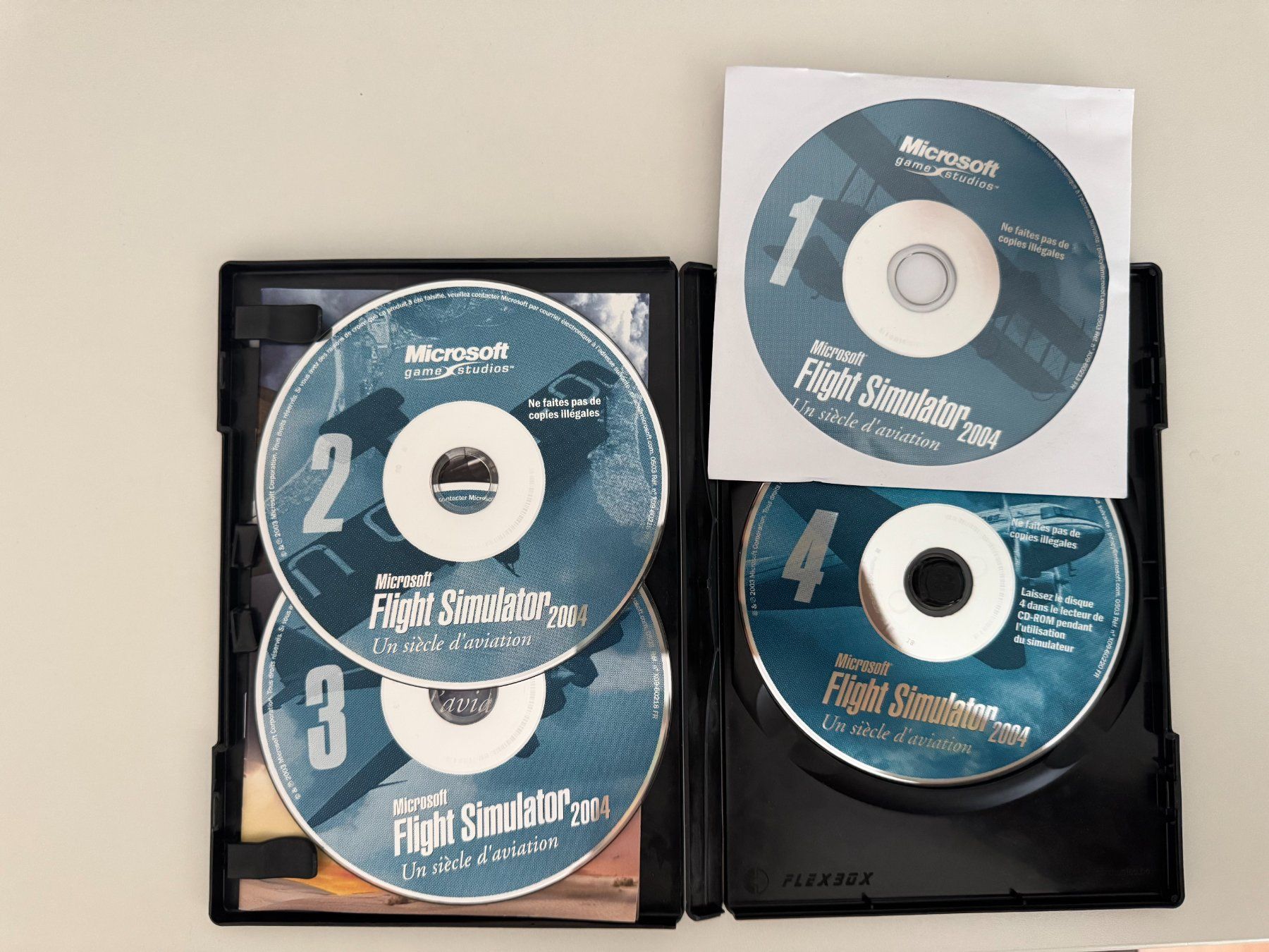 Microsoft Jeux: Microsoft Flight Simulator 2004, PC Games – Neuf (Voir description) à Couvet par nay_prh5 1