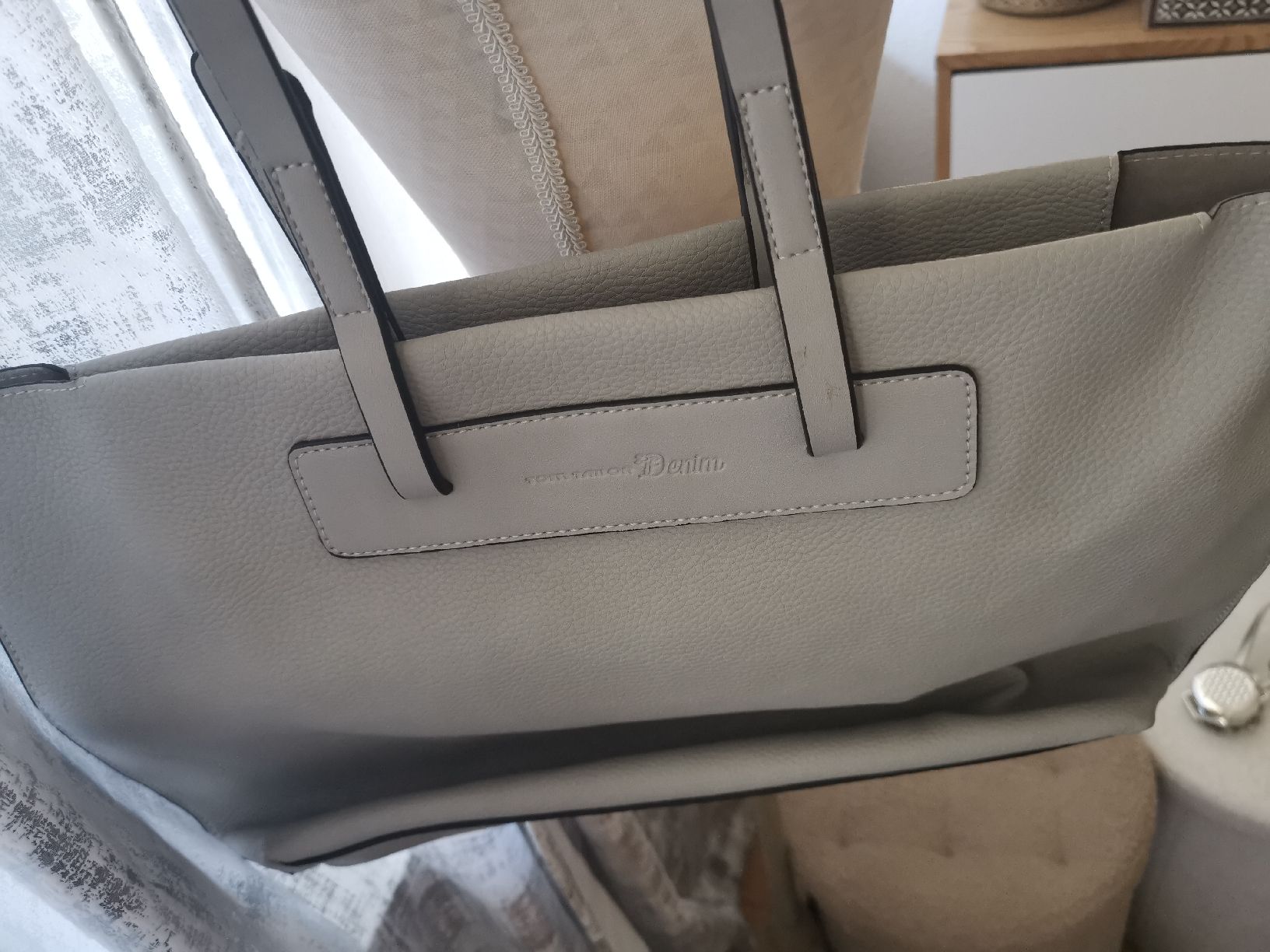 Taschen für Damen: Sac bandoulière – Neu (gemäss Beschreibung) aus Brügg BE von Angel2300 1