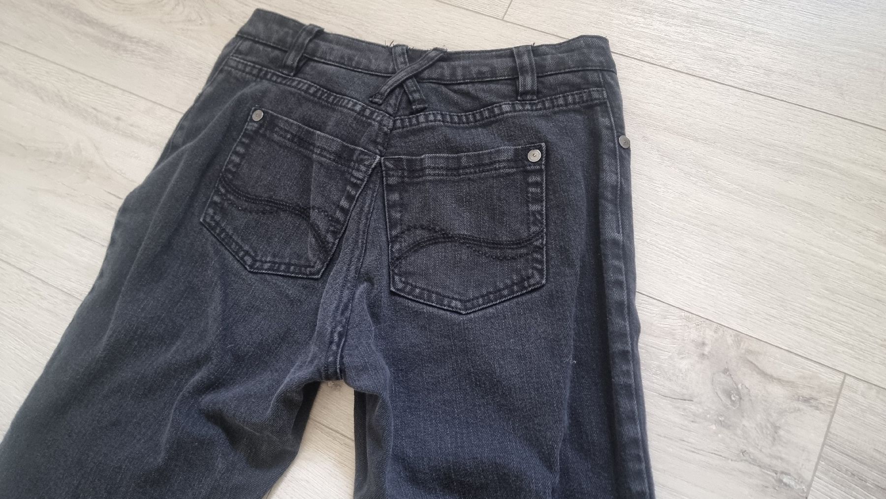 Jeans: top moderne Street one Hose gr 30 – Usato da Wigoltingen venduto da Zuckerfee84 1