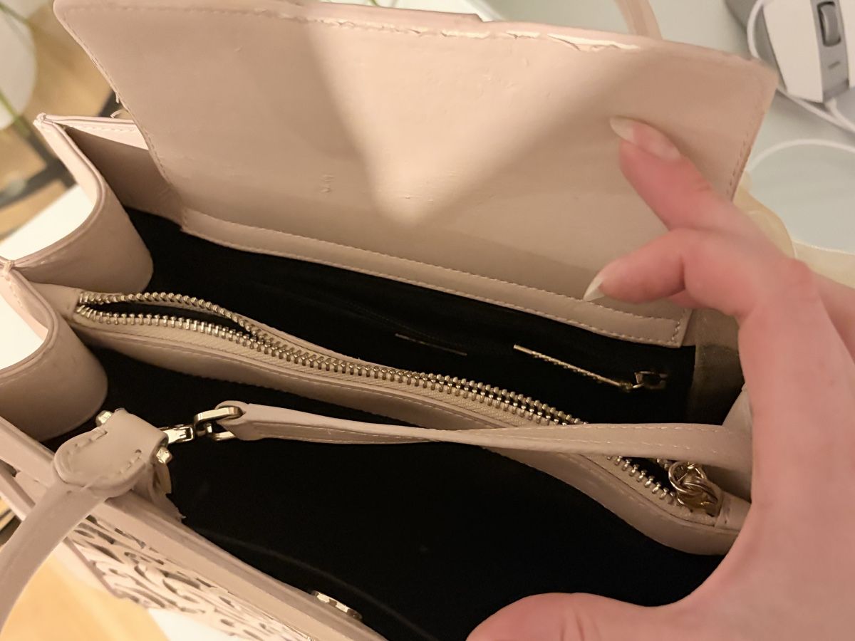 Roberto Cavalli Borse da donna: Handtasche Cavalli Class hellrosa Lasercut Design neu – Usato da Bauma venduto da duj_9dsw 2