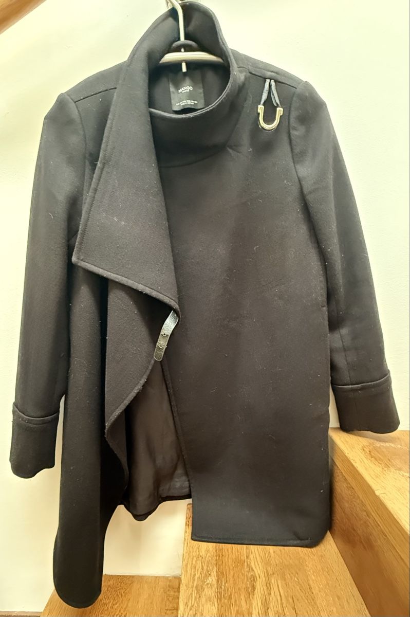 Mango Cappotti: Mango coat-cape – Usato da Zürich venduto da Yuece