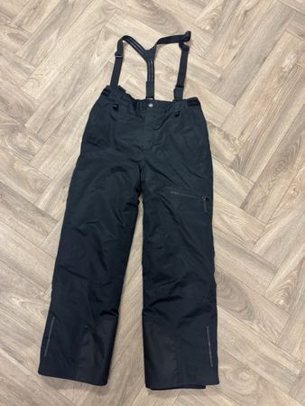 Skihose 146 mit Trägern schwarz gebraucht