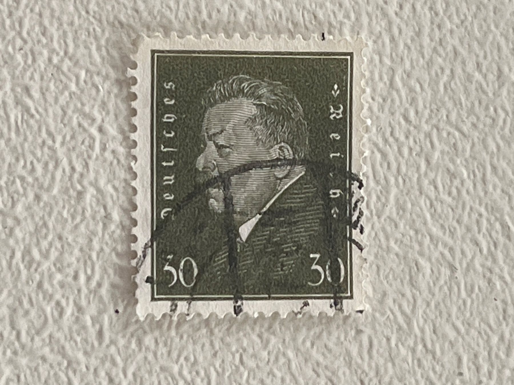 Tutti i francobolli: DR Briefmarken (Gratis-Versand) – Usato da Chiasso venduto da AzenYa