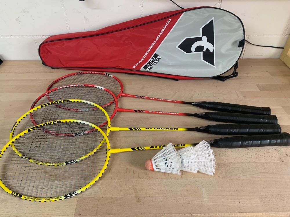 Badminton Set (Gebraucht) in Illnau für CHF 10 – mit Lieferung auf ...
