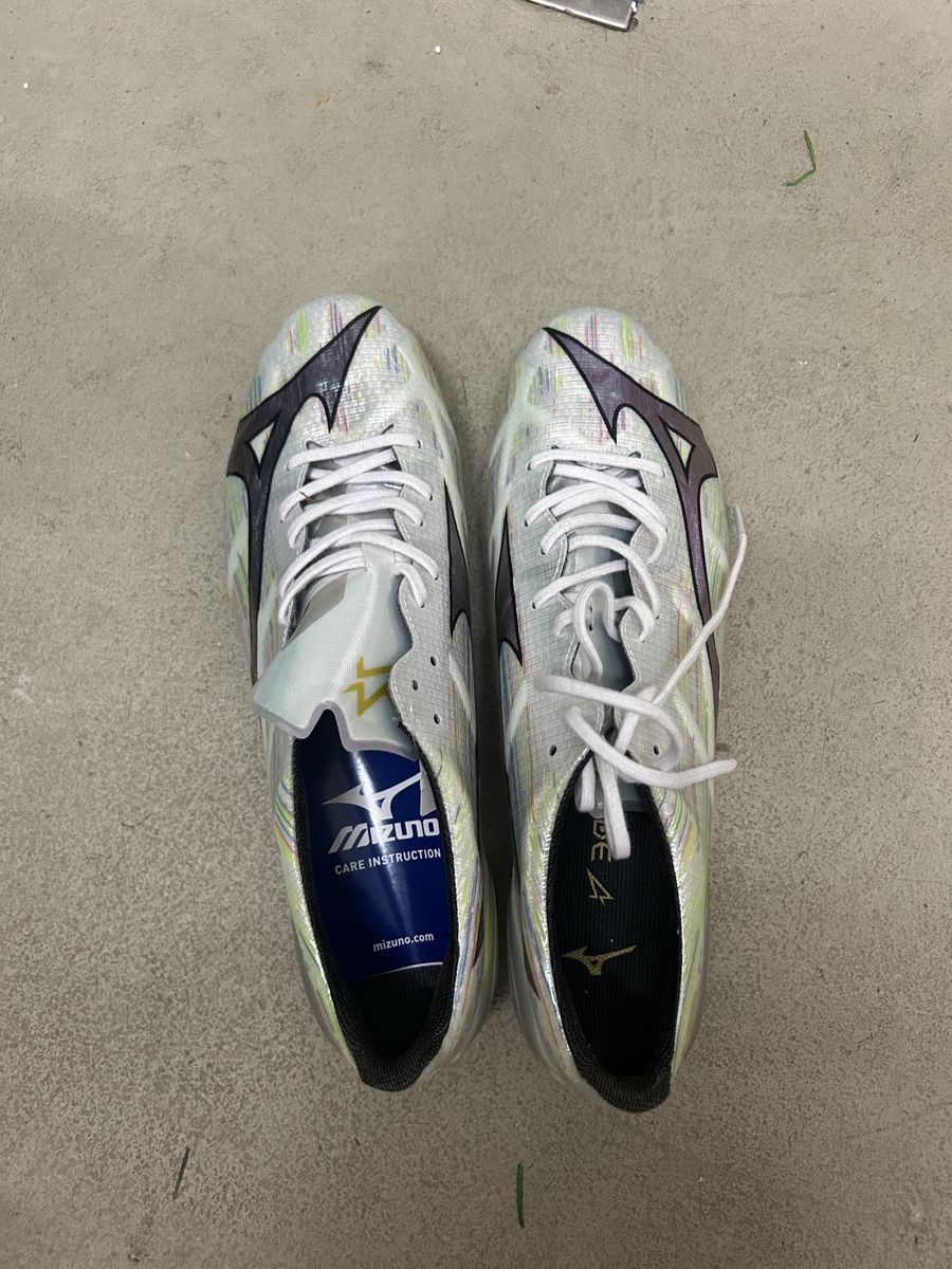 Mizuno Scarpe da uomo: MIZUNO A II JAPAN FG WHITE – Nuovo (secondo la descrizione) da Kerzers venduto da axwell88 1