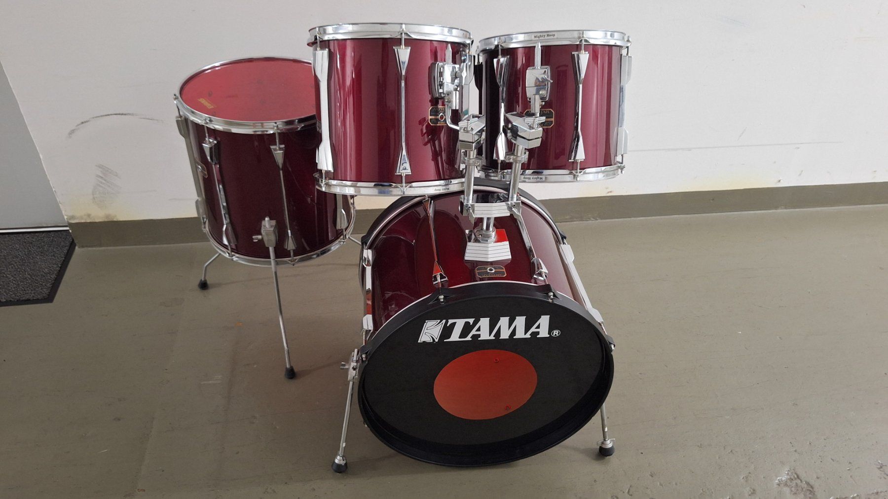 Strumenti musicali: TAMA Artstar 22-12-13-16 Shell set. – Usato da Jona venduto da PulsarRadiator