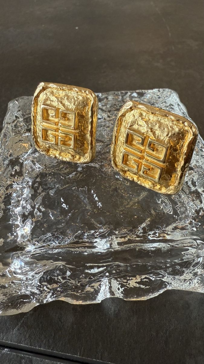 Givenchy Orecchini pendenti & Orecchini a lobo: Boucles d'oreilles vintage Givenchy dorées – Nuovo (secondo la descrizione) da Nyon venduto da stylevintage79 4