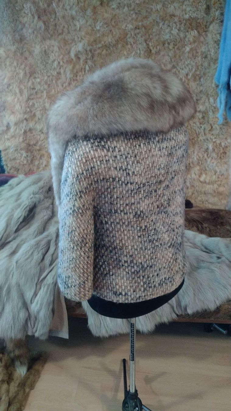 Vestes: Blazer Edel Fuchs Pelz 38-40 Echtpelz – D'occasion à Obergösgen par crystalfox 4