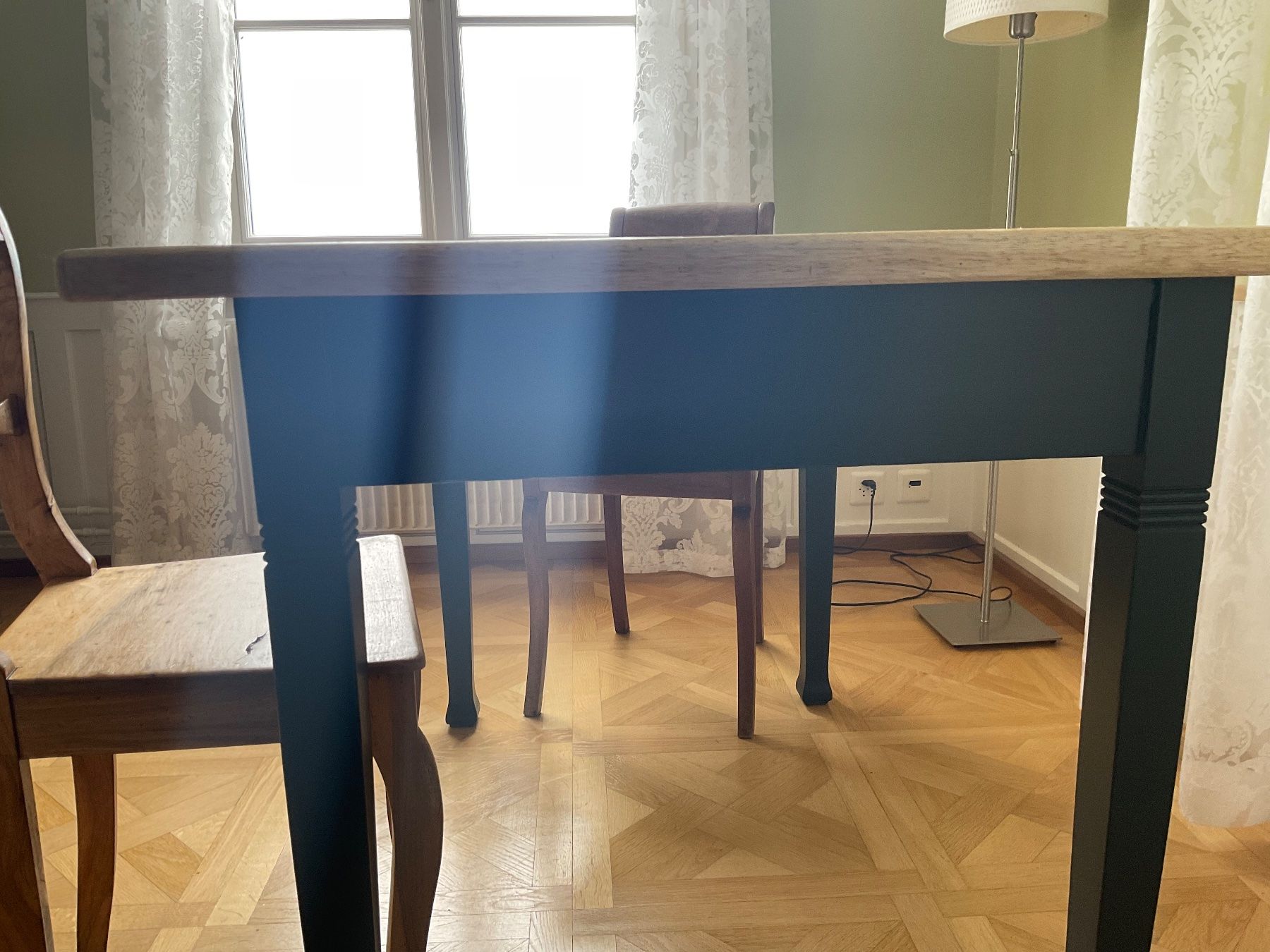 Tavoli: Antiker Tisch mit Schublade, restauriert – Usato da Schönholzerswilen venduto da SommerhausFurniture 7