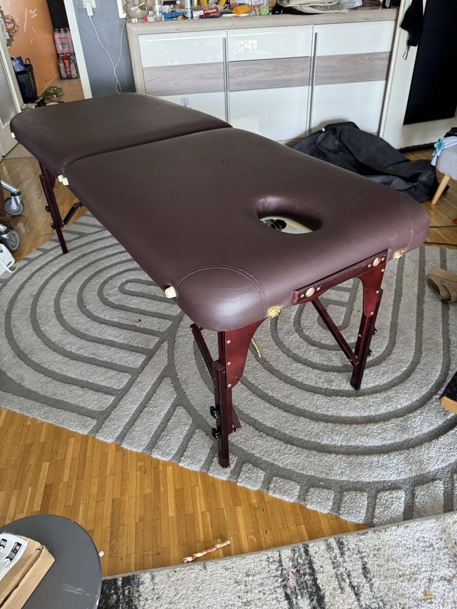 Maisons du monde Tavoli: Table de massage. Haute gamme  – Usato da Plan-les-Ouates venduto da plo_2k5y