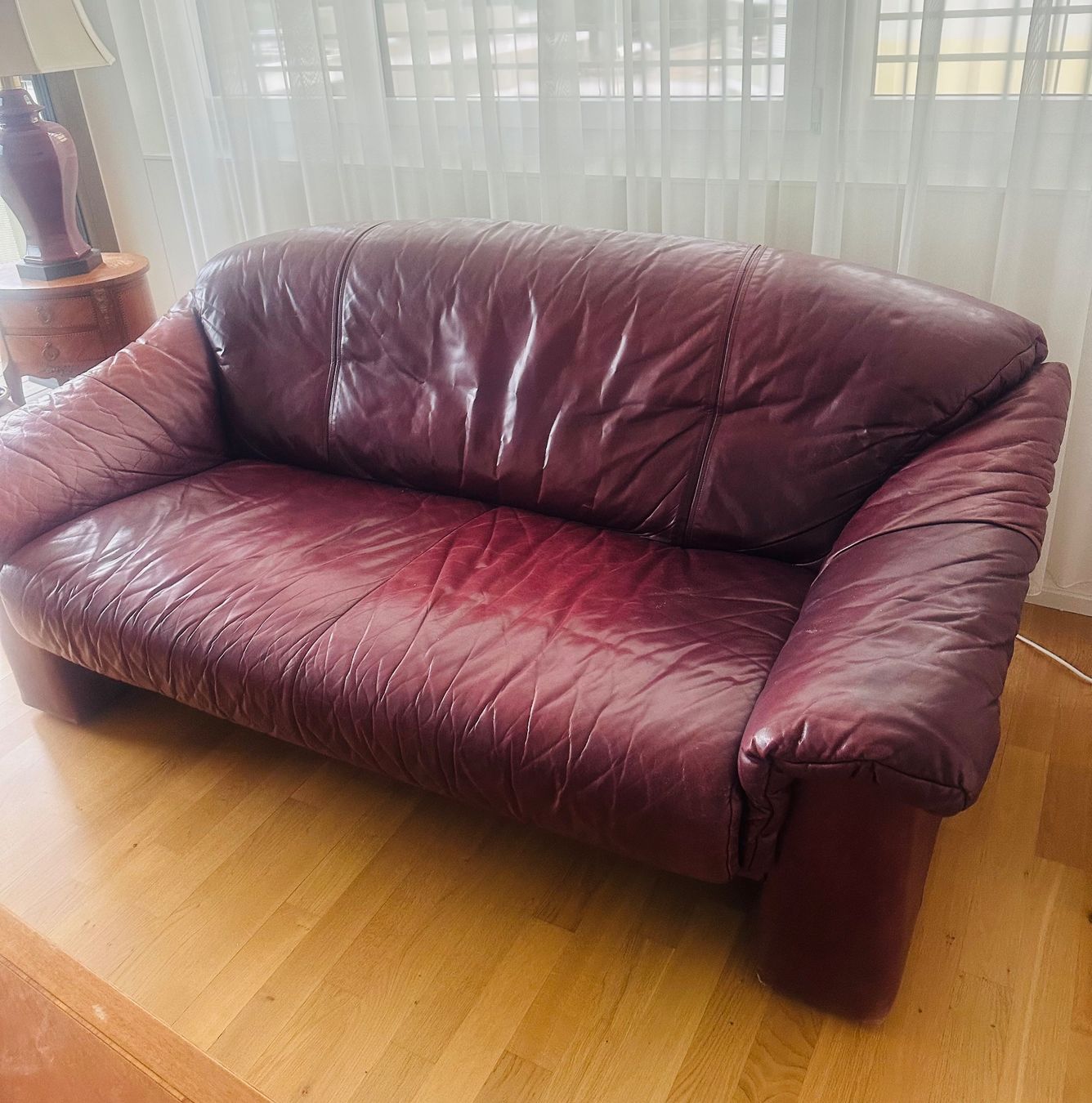 Sofas: Ledersofa ohne Defekte – D'occasion à Gempen par Wazzuup 1