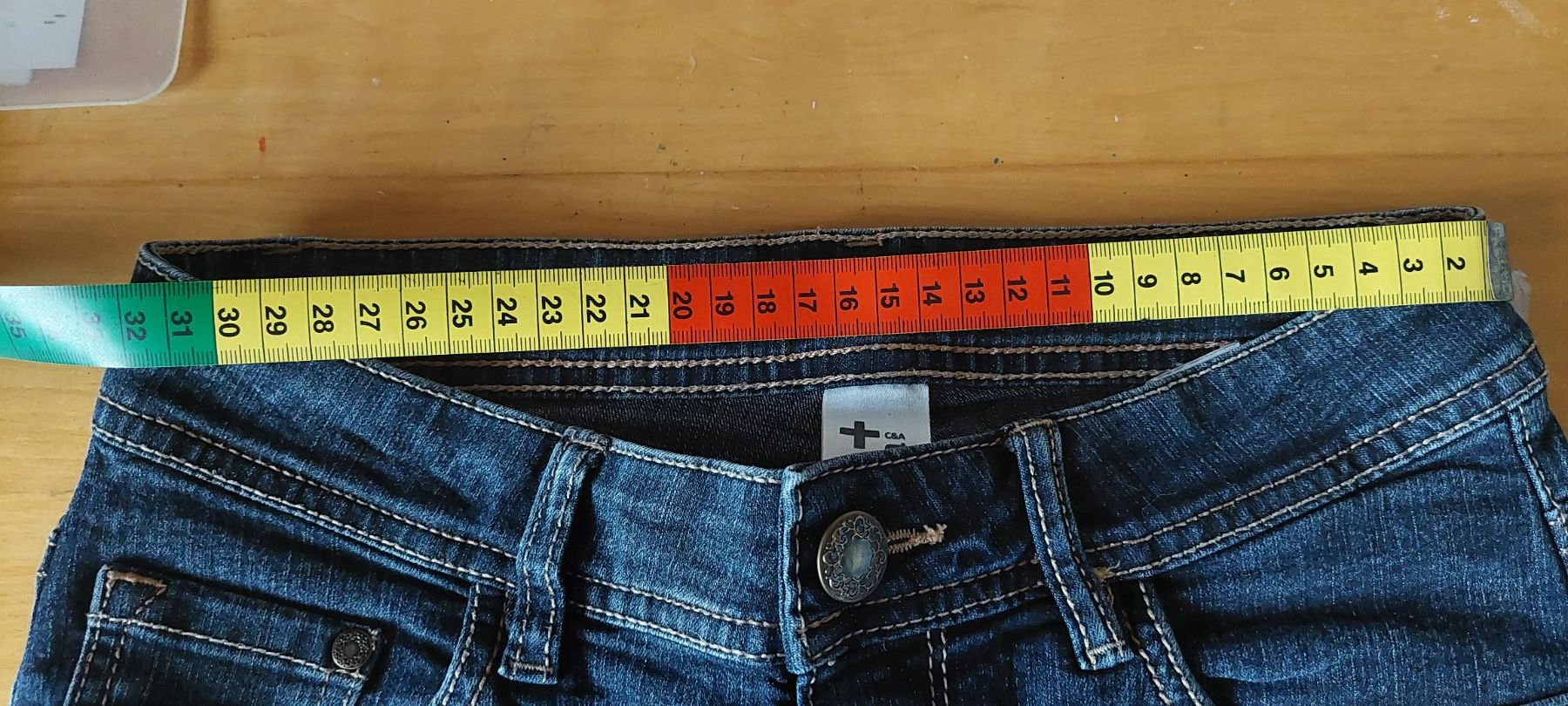 Jeans: Jeans dunkelblau – Usato da Lohn SH venduto da Zwierbel 3