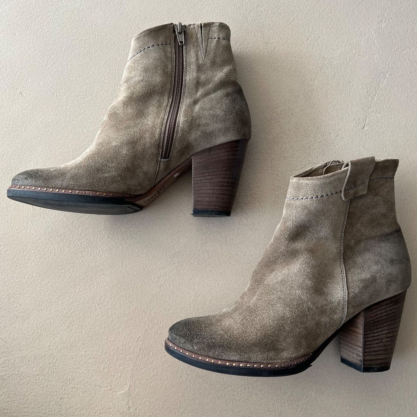 Kennel + Schmenger Scarpe da donna: KENNEL & SCHMENGER Velours Leder Stiefeletten – Usato da Zürich venduto da ClosetQueen