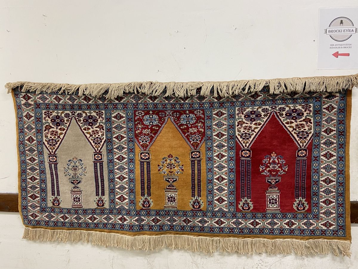 Tappeti: Vintage Wandteppich mit Fransen – Usato da Dietikon venduto da brocki-eyra