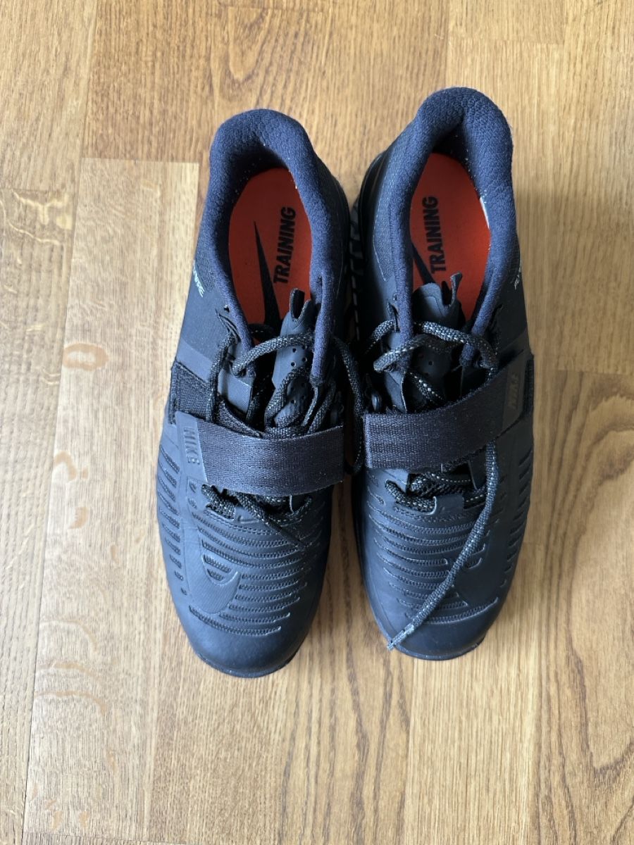 Nike Scarpe da uomo: Nike Olympic Lifting Training Schuhe, Grösse 40.5 – Usato da Basel venduto da FatmaCan52 2