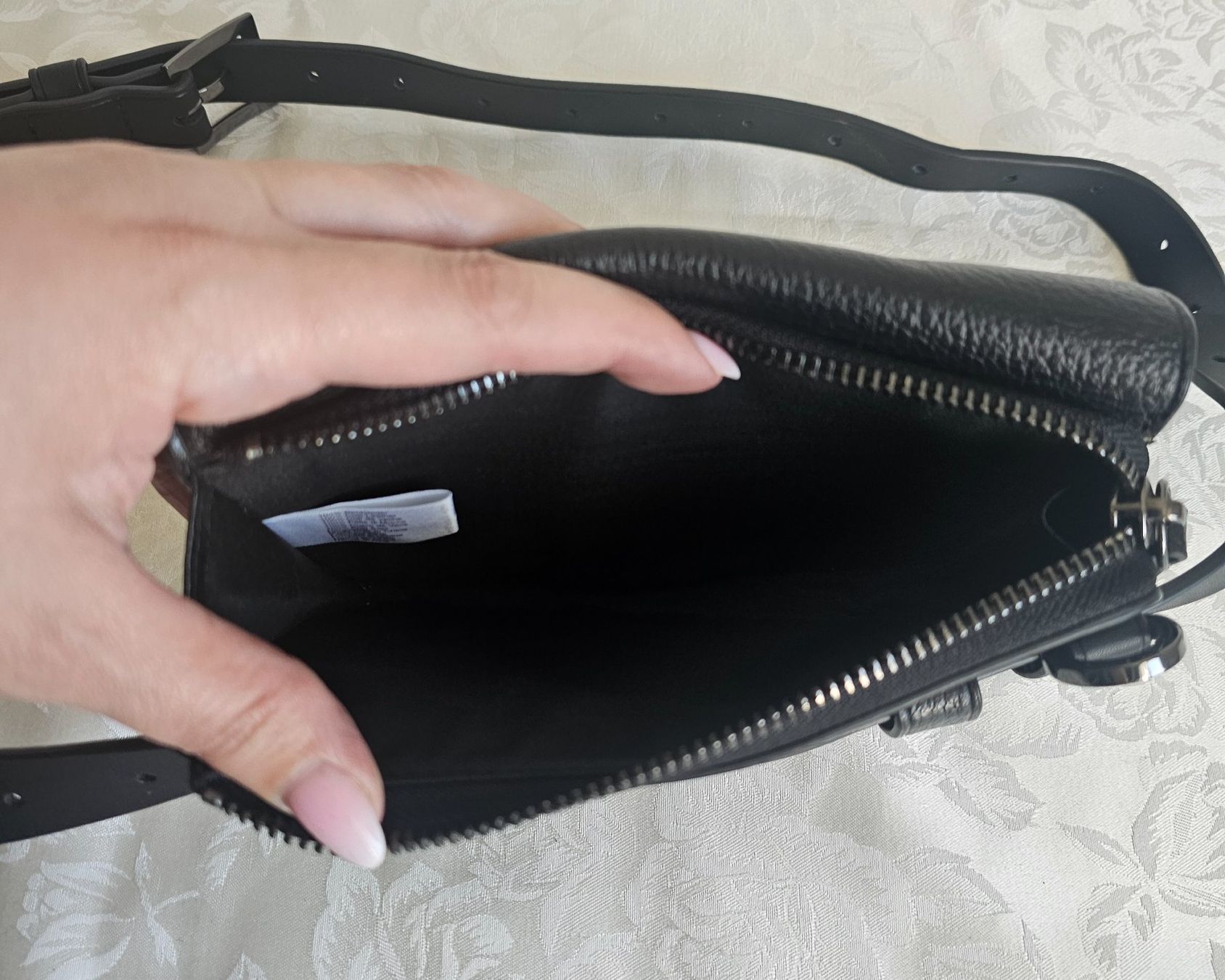 Liebeskind Borse da donna: *LIEBESKIND *Bauchtasche Leder – Usato da Bronschhofen venduto da Xena37 8