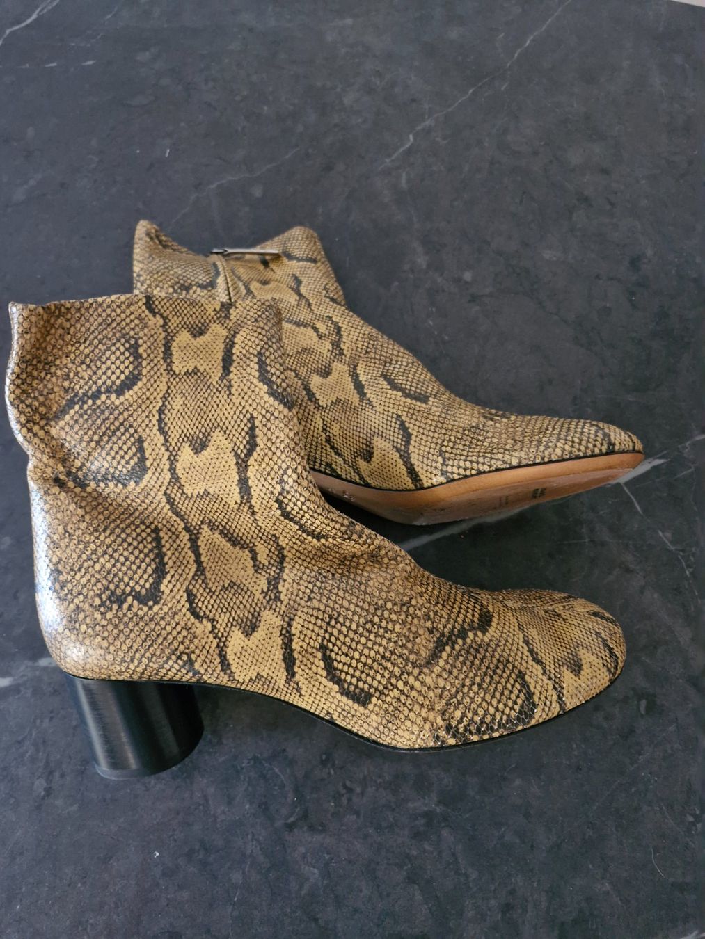 Isabel Marant Chaussures femmes: Isabel Marant Stiefeletten Schlangenmuster Gr 41 – D'occasion à Zuerich par askica 3