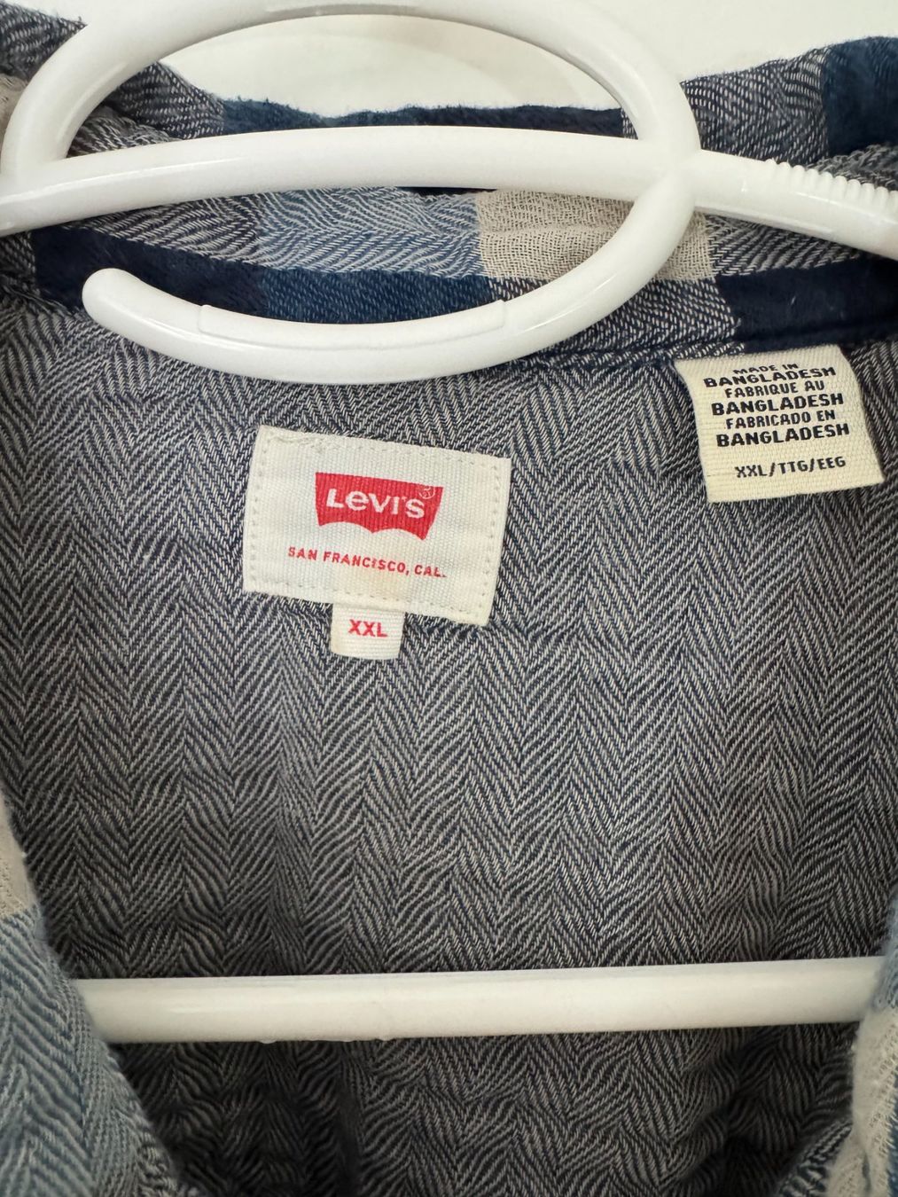 Levi's Camicie: Chemise Levi's bleu – Usato da Yvonand venduto da log_t9ks 2