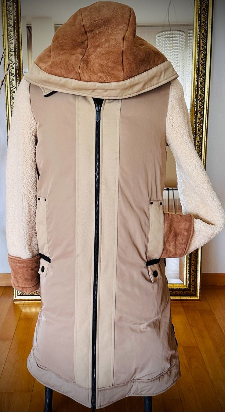 Cappotti: Trussardi Wintermantel Leder/Fell – Usato da baar venduto da suzansuzan