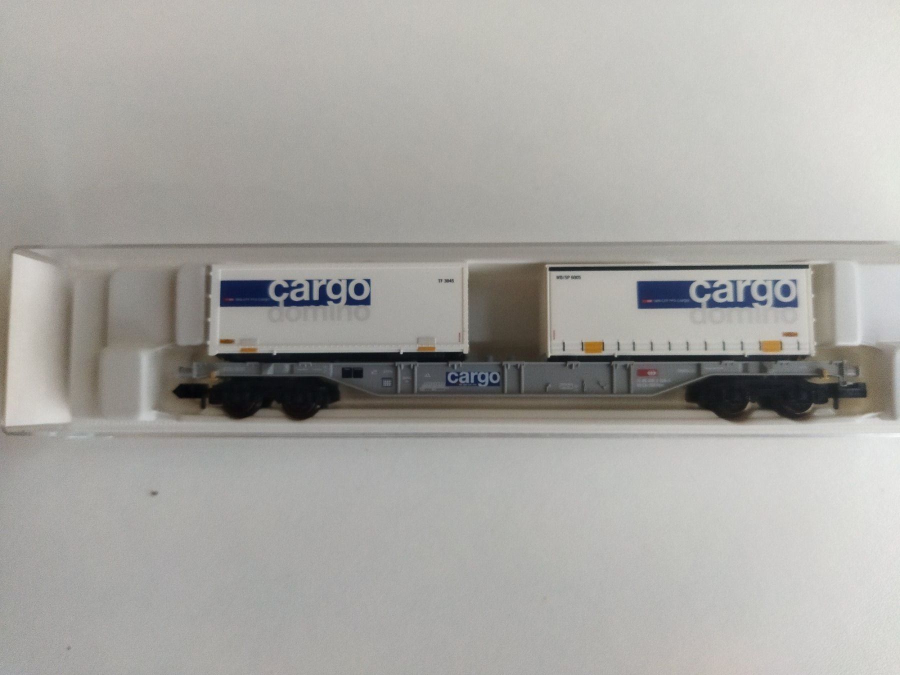 Fleischmann Modelleisenbahnen: Containertragwagen "Cargo" der SBB von Fleischmann N – Neu und originalverpackt aus La Chaux-de-Fonds von Sekado