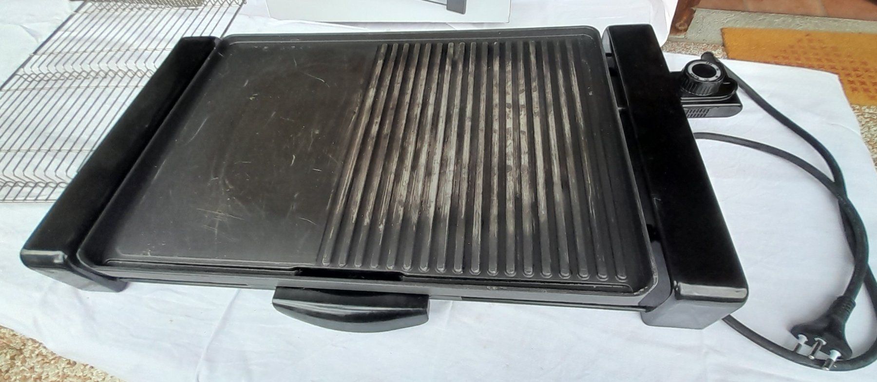 Grills: Tischgrill – Gebraucht aus Davos Frauenkirch von bib_8pq5 6