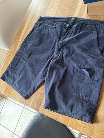 Tolle kurze Hosen,Dunkelblau Hrösse XL
