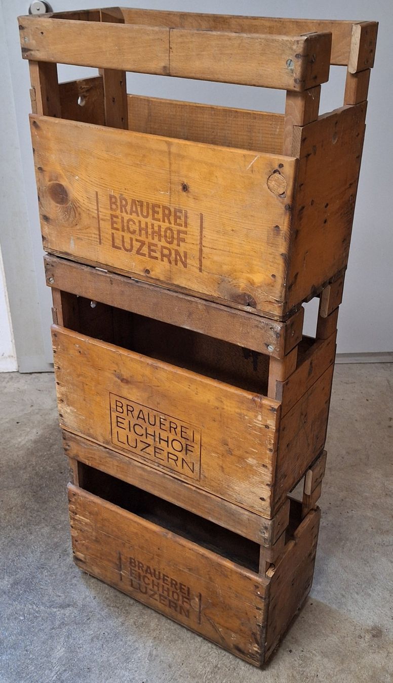 Casse di vino e birra: Bierharassen Eichhof 3 Stk. ca. 1960 – Usato da Sempach Station venduto da odilre 1