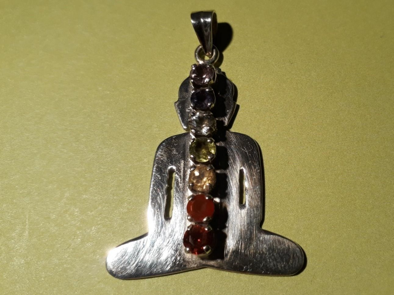 Ciondoli: Silber Buddha Chakra Anhänger – Nuovo (secondo la descrizione) da Zürich venduto da Gillheri 1