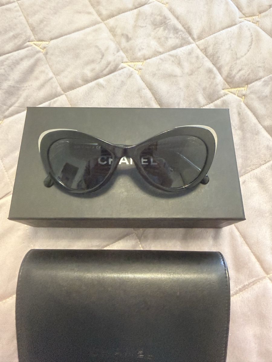 Chanel Occhiali & Lenti: Chanel sunglasses – Nuovo (secondo la descrizione) da Genève venduto da iri_f78b