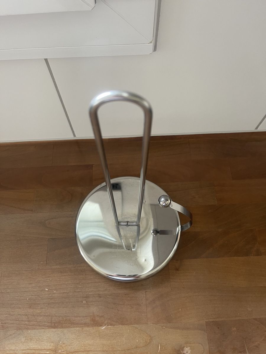 Altro per la casa: GEFU Stand-Küchenrollenhalter Edelstahl gebraucht – Usato da Zollbrück venduto da Mmartin72