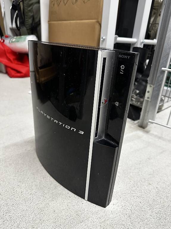 Sony Console: Playstation 3 – Usato da Niederglatt ZH venduto da Vale_000
