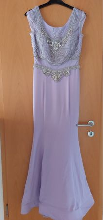 Lila Abendkleid, Gr. 36, ideal für den Frühlingsball!