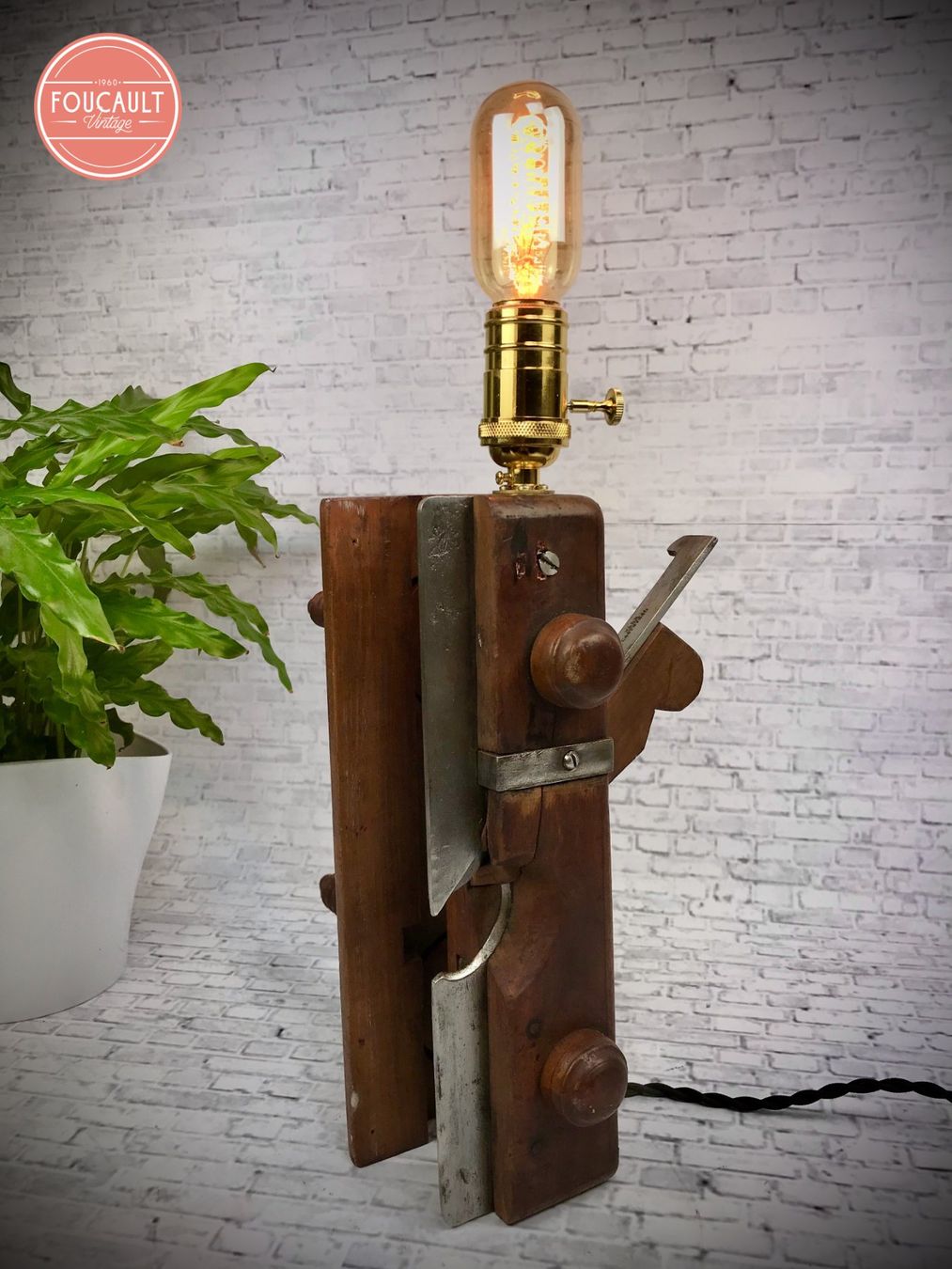 Lampade: Profilhobel als Lampe – Usato da Langnau am Albis venduto da vmff