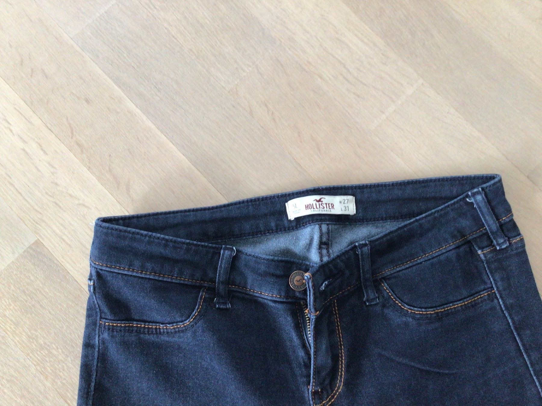 Hollister Pantaloni: Hose – Usato da Ettingen venduto da gaggalari 1