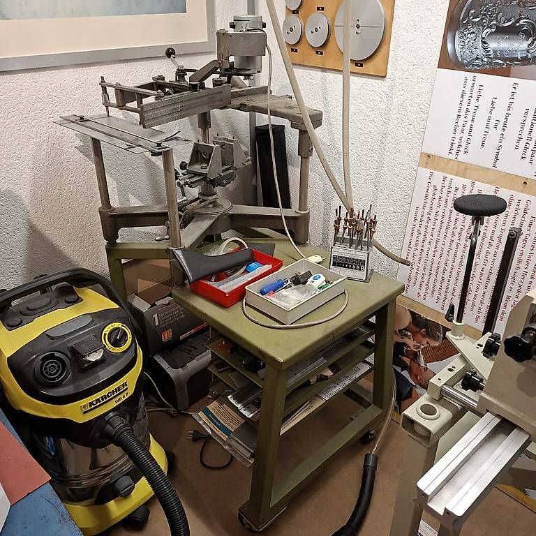 Tutte le macchine: Graviermaschine Gravograph TX 90172 – Usato da Hüswil venduto da Tanzfuedle 2