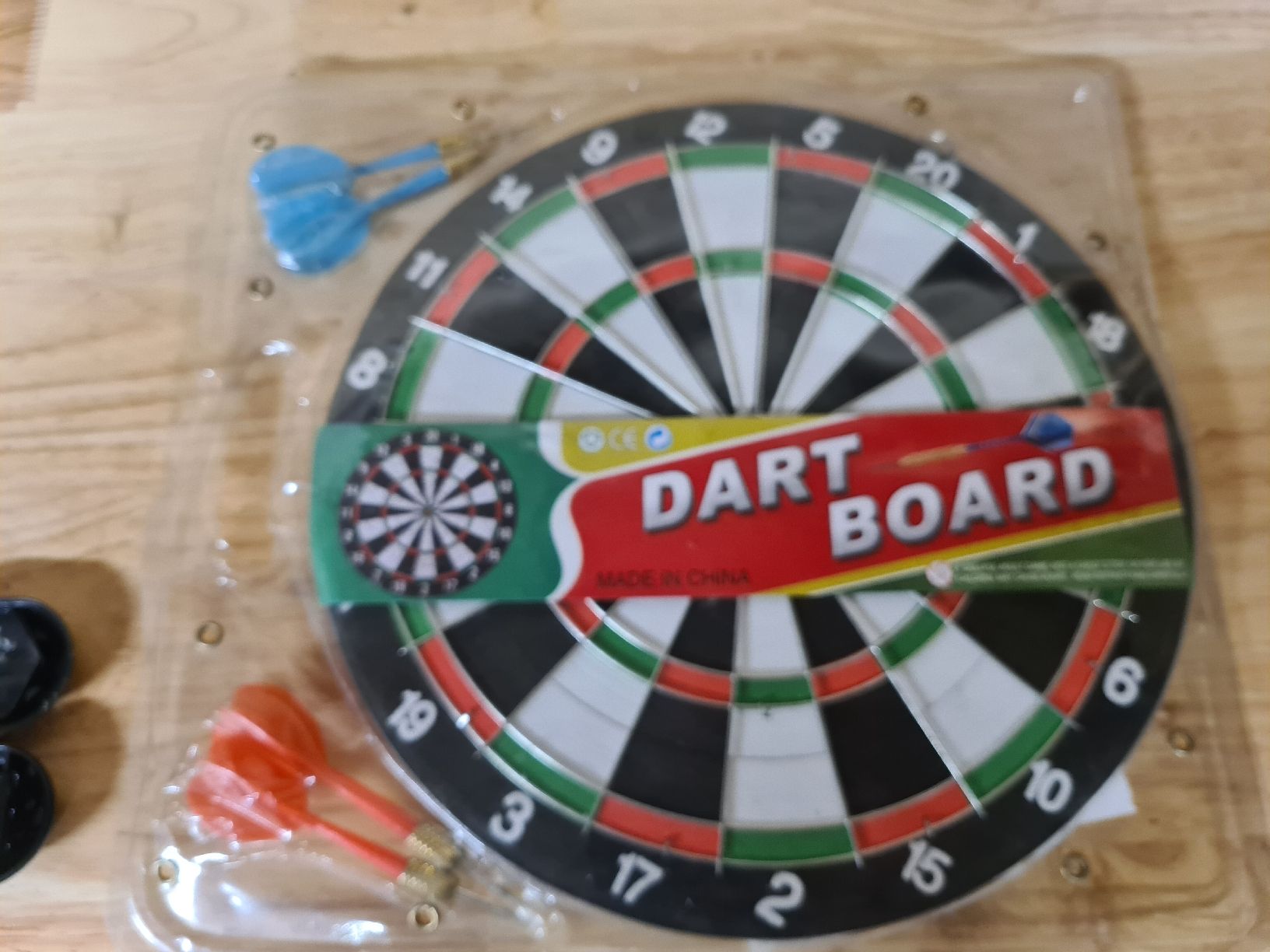 Freccette: Dartset mit zusätzlichen Dartpfeilen – Nuovo (secondo la descrizione) da Waldkirch venduto da Hypertenuse 2