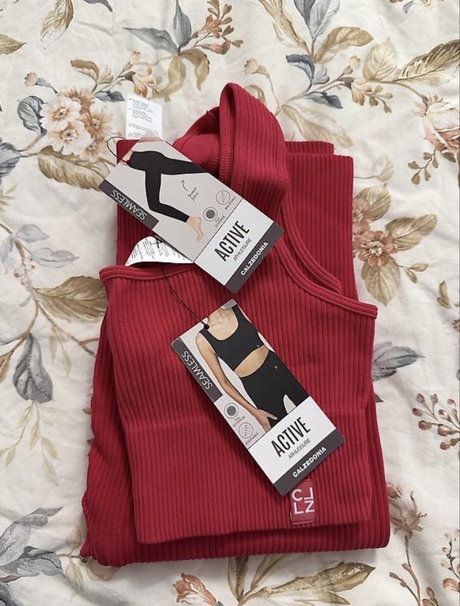 Calzedonia Kleiderpakete: Calzedonia fitness set – Neu und originalverpackt aus Oberengstringen von Sha.l 2