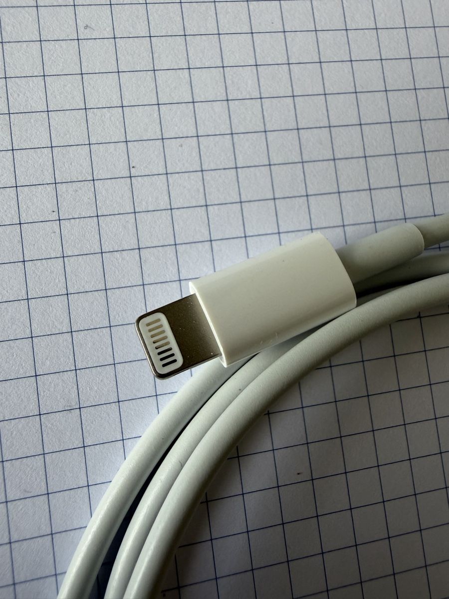 Apple Caricabatterie: iPhone Ladekabel auf USB-C ohne Adapter – Usato da Düdingen venduto da doems72 1