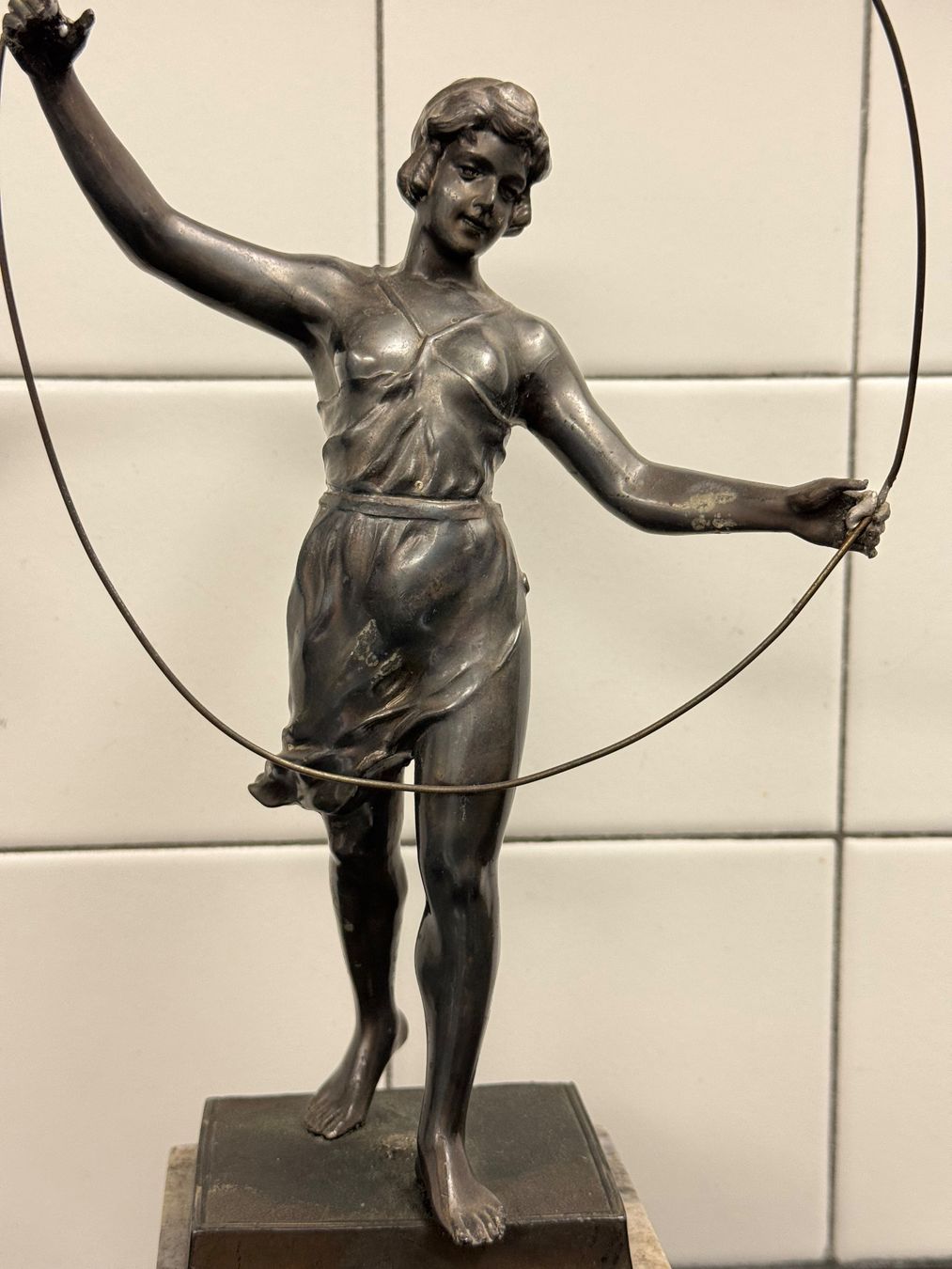 Figuren: Antike Bronze Figuren, Marmorsockel, ca. 1920 – Gebraucht aus Zürich von leo0105 1