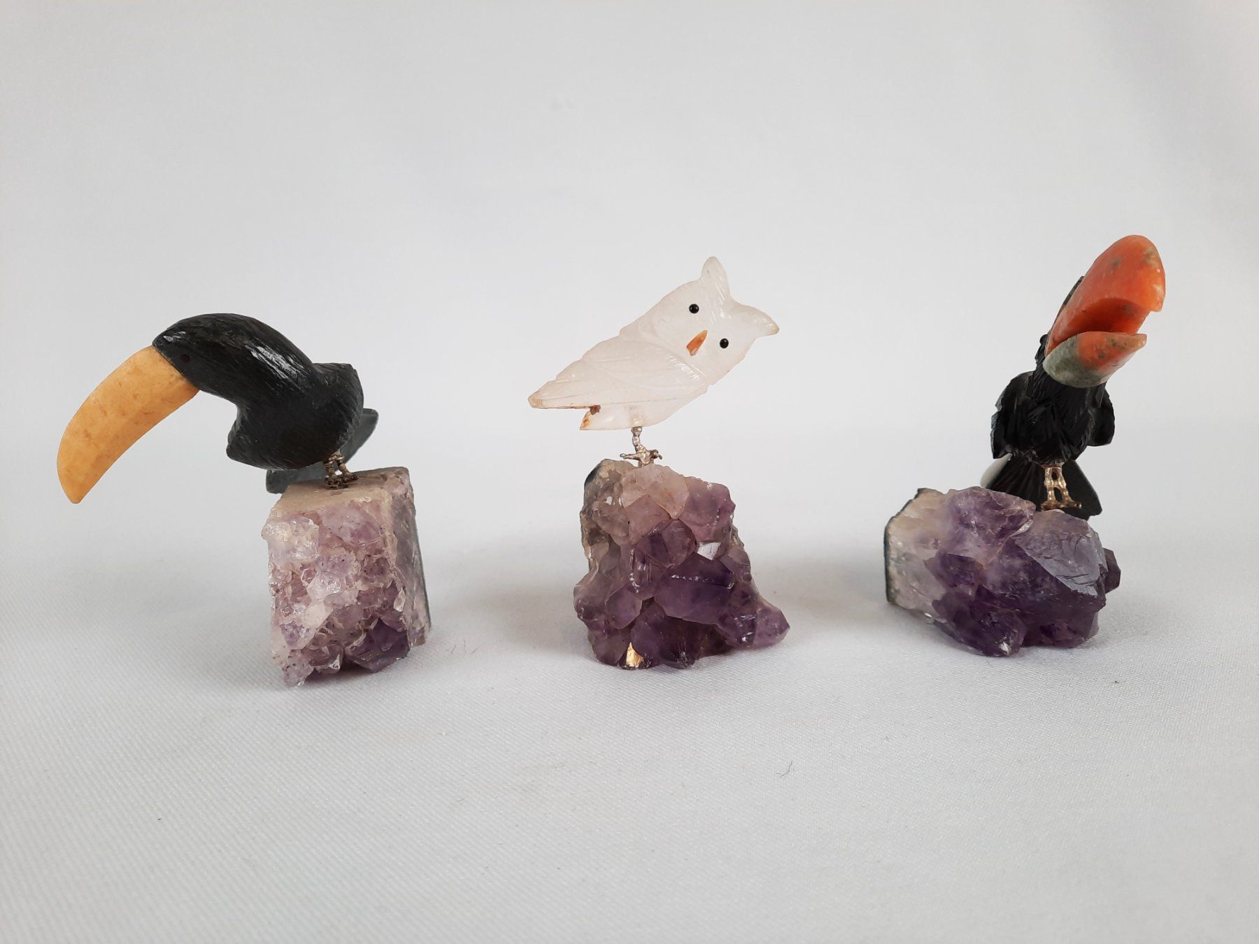 Mineralien & Heilsteine: 3 Amethysten mit div. Vögeln – Gebraucht aus Beinwil am See von Restwert_Beinwil